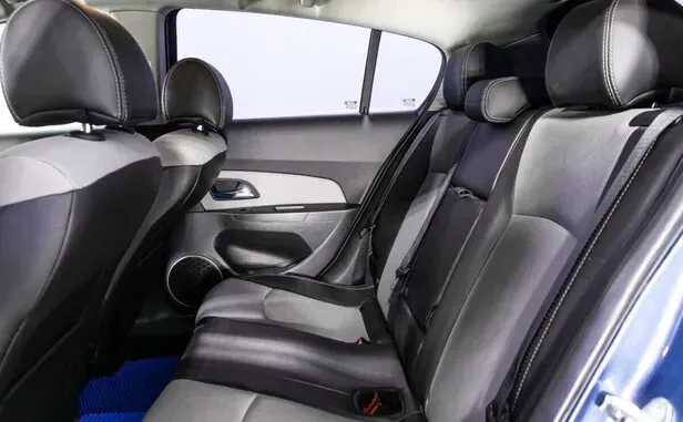 Chevrolet Cruze, I Рестайлинг — фото 9