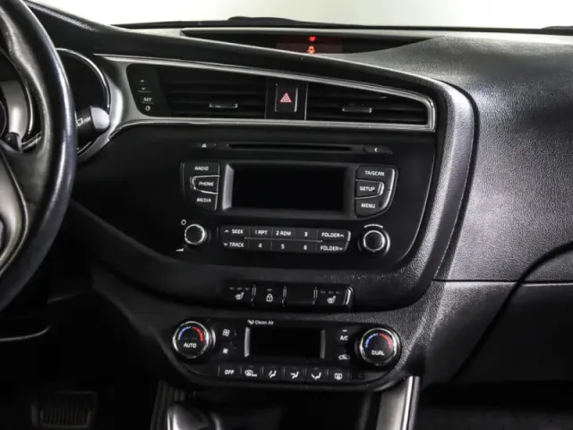 Kia Ceed, II Рестайлинг — фото 14