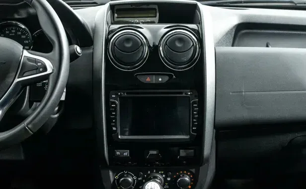 Renault Duster, I Рестайлинг — фото 10