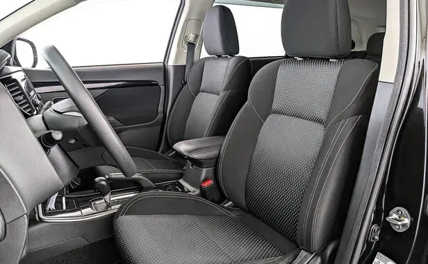 Mitsubishi Outlander, III Рестайлинг 3 — фото 11
