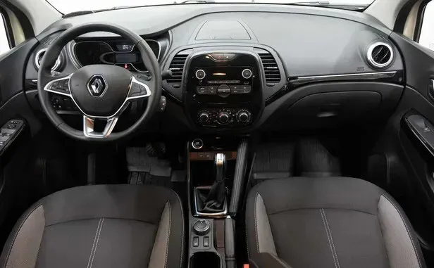Renault Kaptur, I Рестайлинг — фото 8