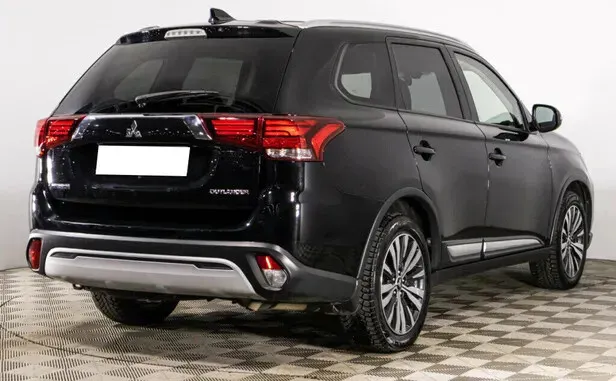 Mitsubishi Outlander, III Рестайлинг 3 — фото 2