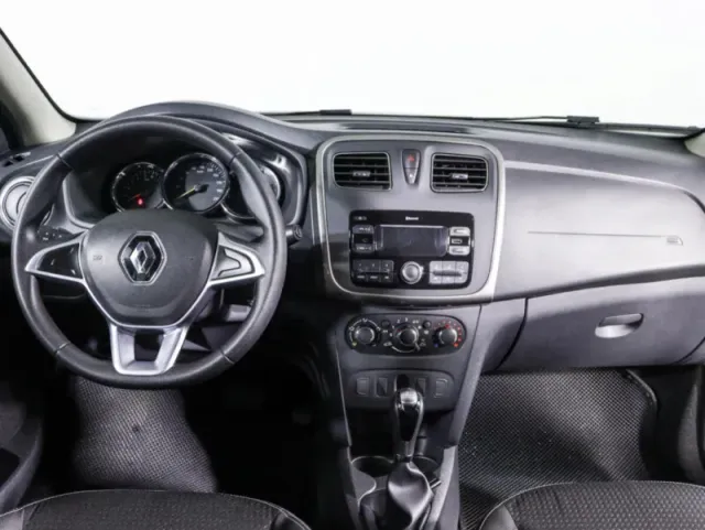 Renault Logan, II Рестайлинг — фото 11