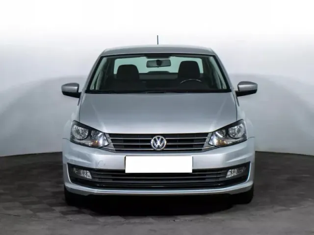 Volkswagen Polo, V Рестайлинг — фото 2