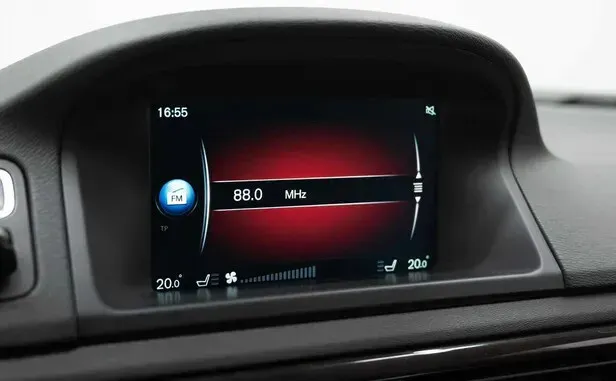 Volvo XC70, II Рестайлинг — фото 16
