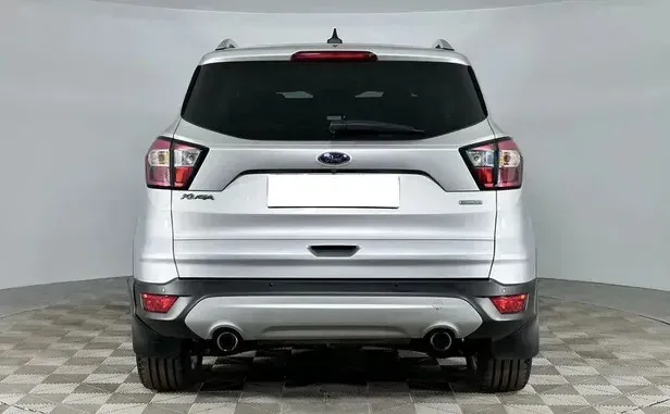Ford Kuga, II Рестайлинг — фото 4