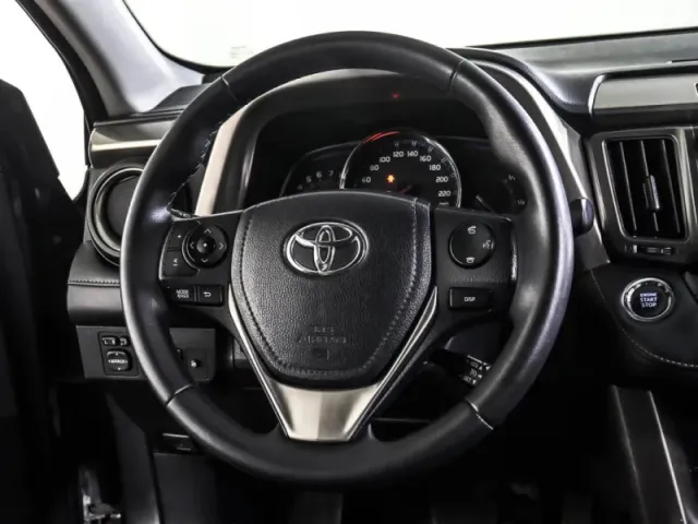 Toyota RAV4, IV (XA40) — фото 16