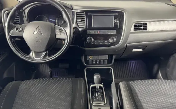 Mitsubishi Outlander, III Рестайлинг 2 — фото 5