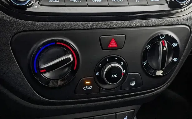 Hyundai Solaris, II Рестайлинг — фото 9