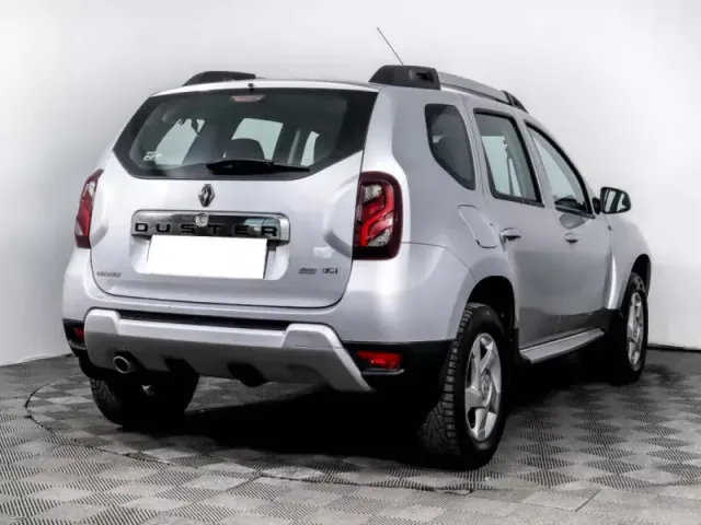 Renault Duster, I Рестайлинг — фото 4