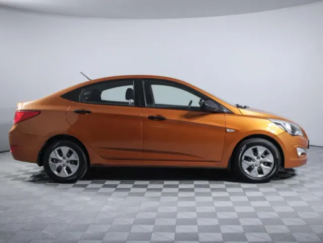 Hyundai Solaris, I Рестайлинг — фото 4