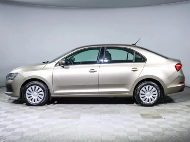 Skoda Rapid, II — фото 8