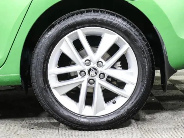 Skoda Rapid, I Рестайлинг — фото 9