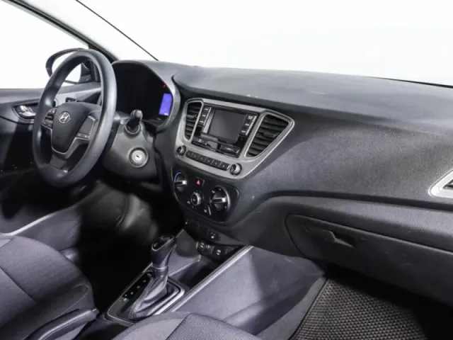 Hyundai Solaris, II Рестайлинг — фото 10