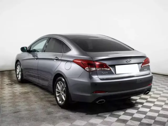 Hyundai i40, I Рестайлинг — фото 6