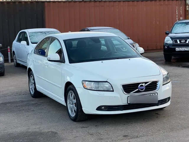 Volvo S40, II Рестайлинг — фото 2