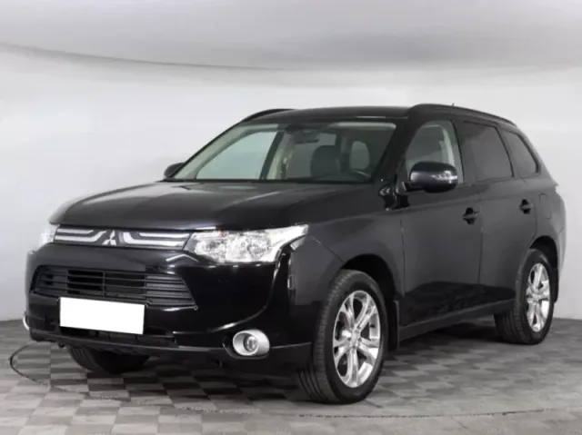 Mitsubishi Outlander, III — фото 1