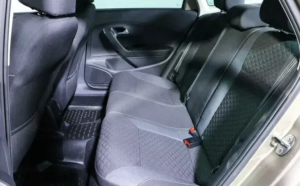 Volkswagen Polo, V Рестайлинг — фото 7