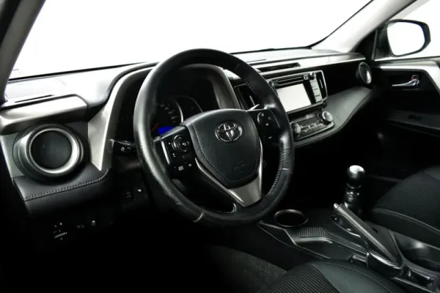 Toyota RAV4, IV (XA40) — фото 13