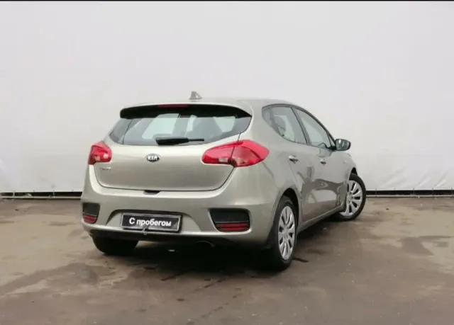 Kia Ceed, II Рестайлинг — фото 2