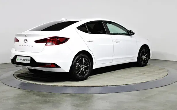 Hyundai Elantra, VI (AD) Рестайлинг — фото 2
