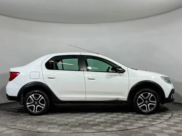 Renault Logan, II Рестайлинг — фото 4
