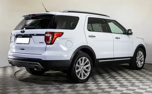 Ford Explorer, V Рестайлинг — фото 2