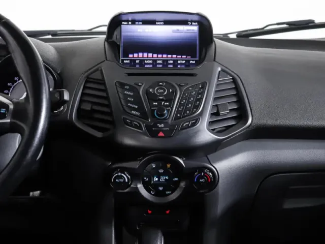 Ford EcoSport, II — фото 14