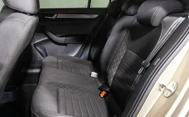 Skoda Rapid, I Рестайлинг — фото 7