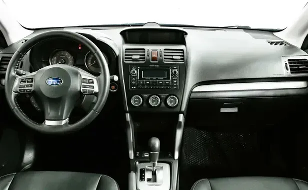 Subaru Forester, IV — фото 5