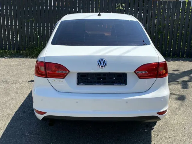 Volkswagen Jetta, VI Рестайлинг — фото 3