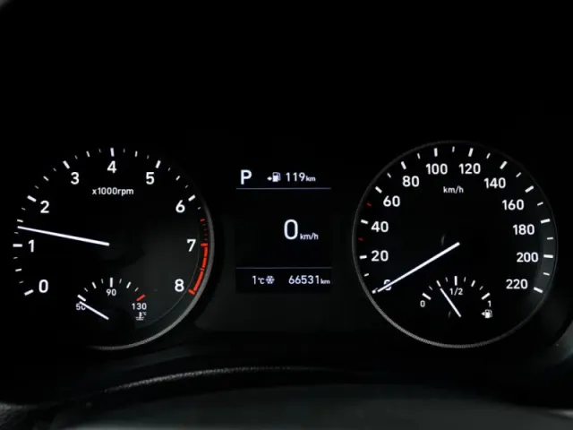 Hyundai Solaris, II — фото 10