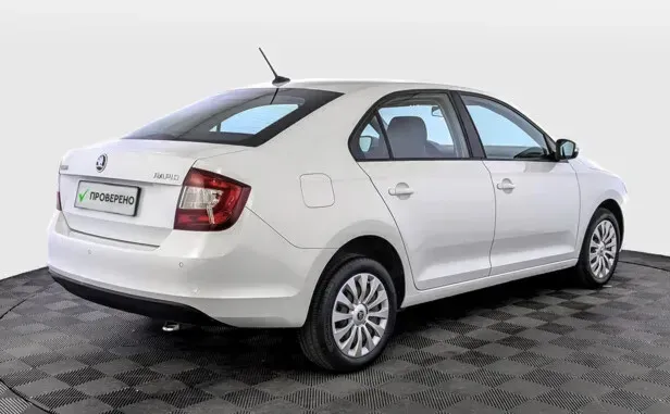 Skoda Rapid, I Рестайлинг — фото 2