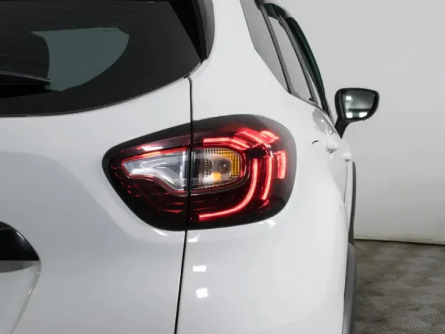 Renault Kaptur, I Рестайлинг — фото 10