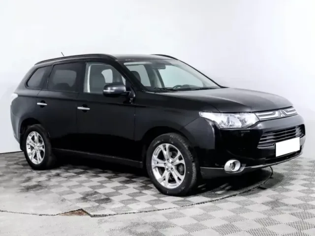 Mitsubishi Outlander, III — фото 6