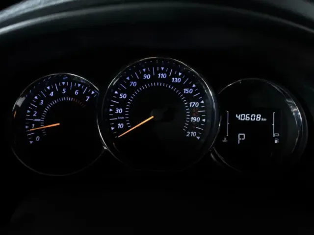 Renault Sandero, II Рестайлинг — фото 11