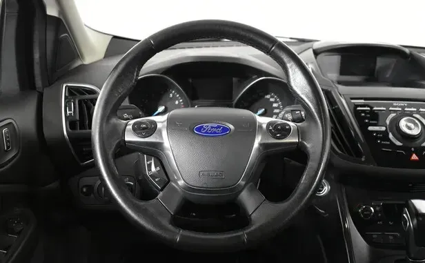 Ford Kuga, II — фото 18