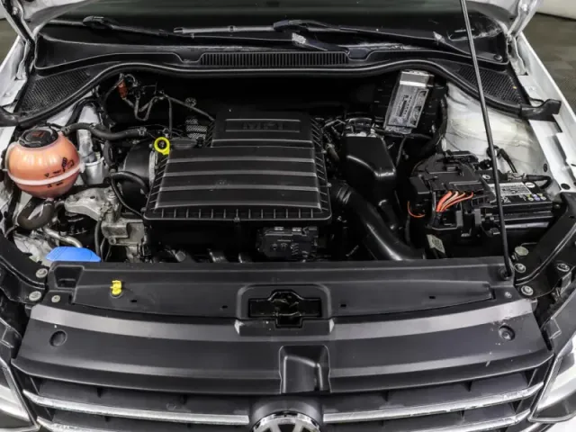 Volkswagen Polo, V Рестайлинг — фото 10