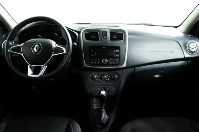 Renault Sandero, II Рестайлинг — фото 12
