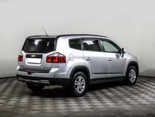 Chevrolet Orlando — фото 5