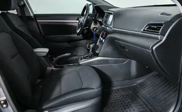 Hyundai Elantra, VI (AD) Рестайлинг — фото 11