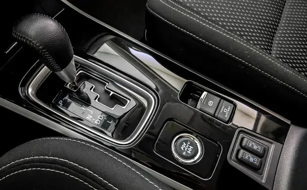 Mitsubishi Outlander, III Рестайлинг 3 — фото 13
