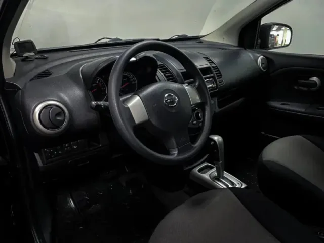 Nissan Note — фото 9