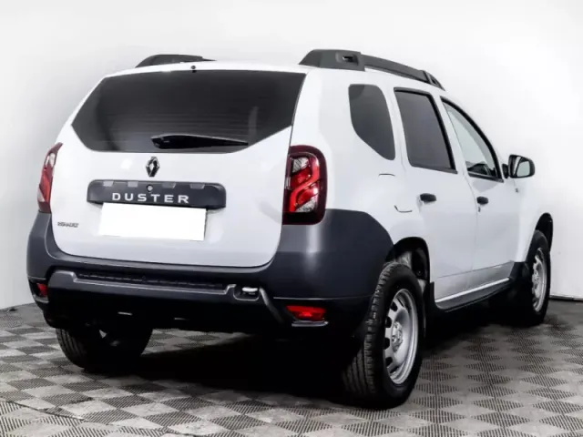 Renault Duster, I Рестайлинг — фото 4
