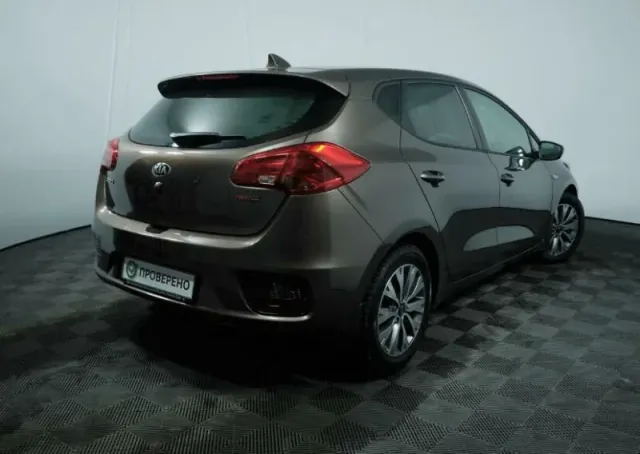 Kia Ceed, II Рестайлинг — фото 4