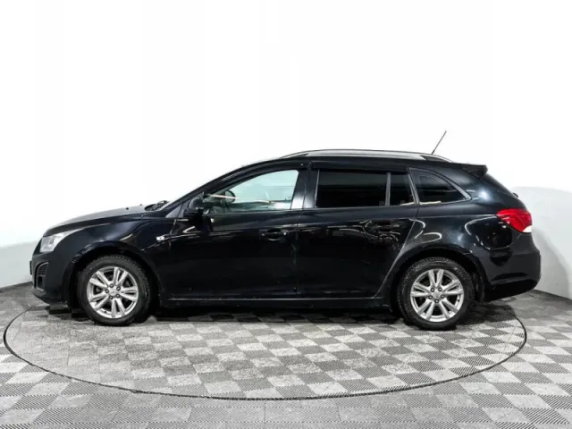 Chevrolet Cruze, I Рестайлинг — фото 8