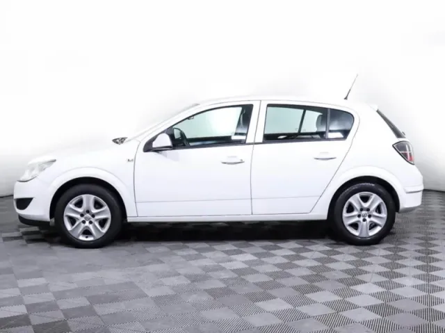 Opel Astra, H Рестайлинг — фото 8