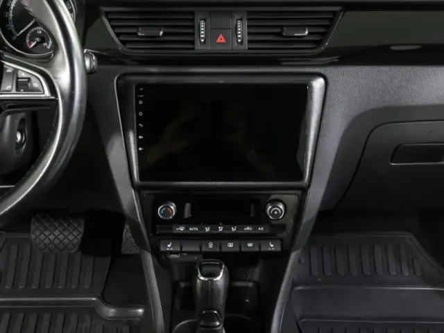 Skoda Rapid, I Рестайлинг — фото 14