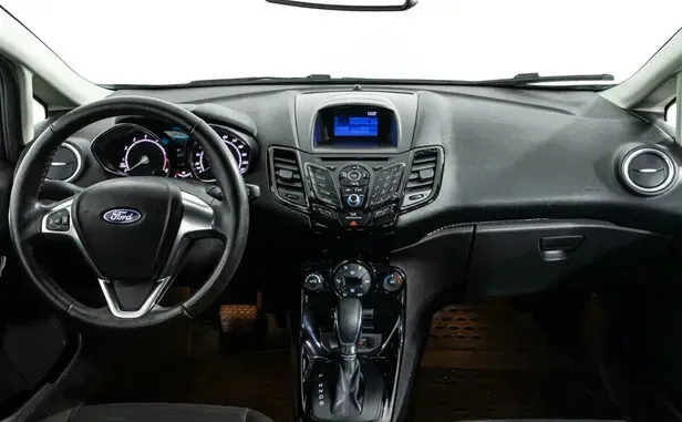 Ford Fiesta, Mk6 Рестайлинг — фото 7
