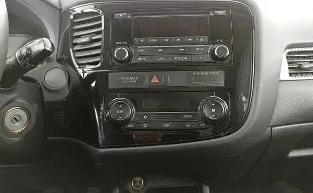 Mitsubishi Outlander, III Рестайлинг — фото 8